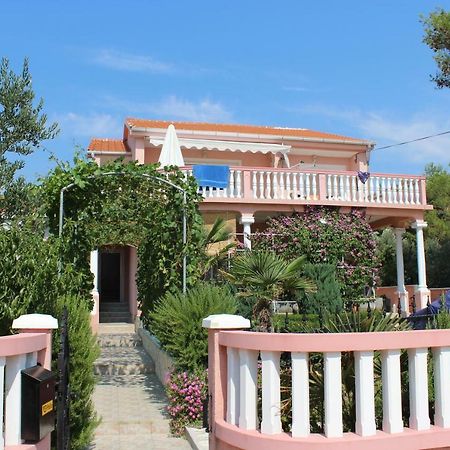 Apartmani Misak Vrsi Exterior foto