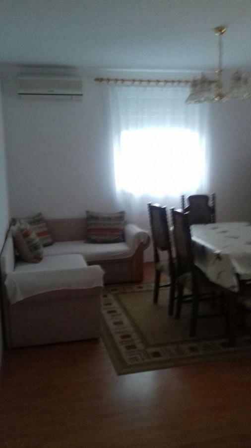 Apartmani Misak Vrsi Exterior foto