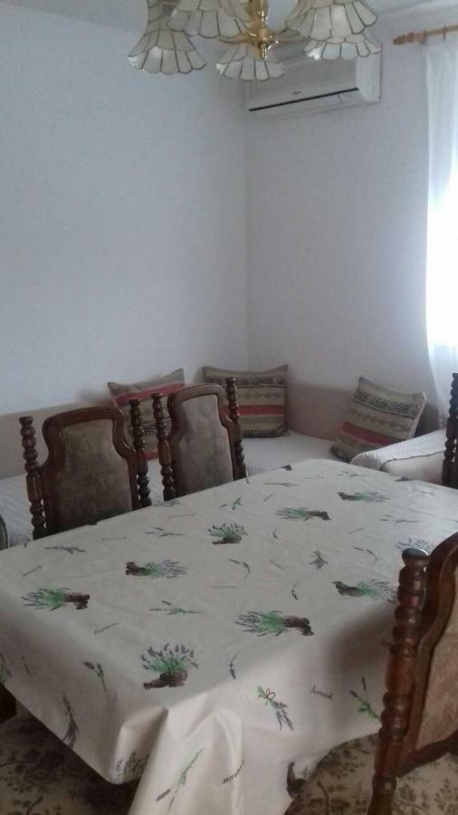 Apartmani Misak Vrsi Exterior foto